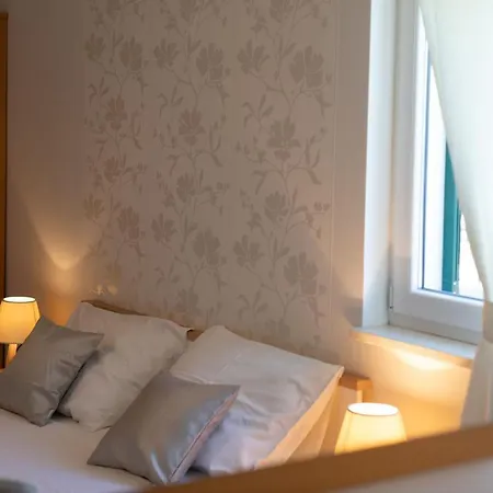 Empress * ميميتسا