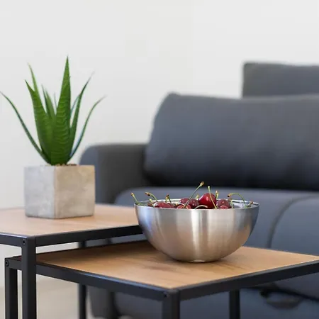 Empress Appartement Mimice